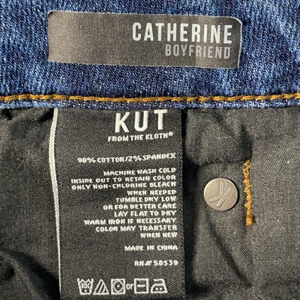 KUT from the Kloth Catherine Boyfriend Jeans (10) - Picture 6 of 8